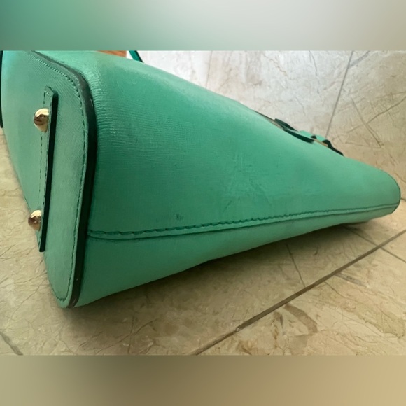 Dooney & Bourke Tote Bag - Picture 8 of 17